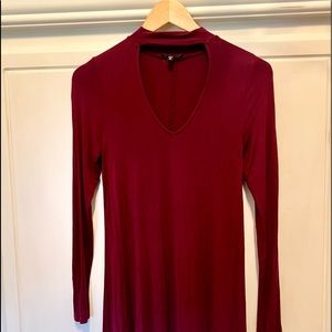 Express maroon choker neck mini dress, size xs/ tp. Used once great condition